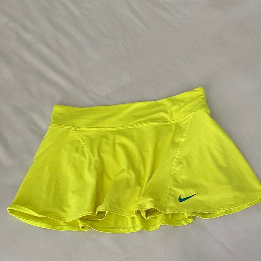 Nike Women's Bright Yellow Skort